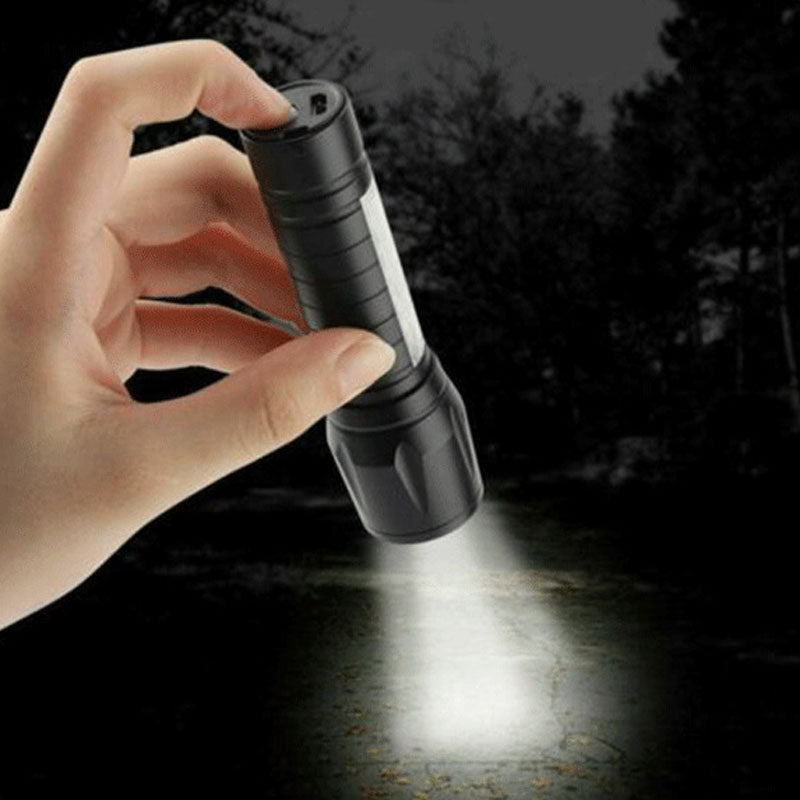 Mini Zoom Work Light Can Stretch LED Flashlight