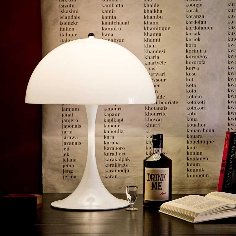 LED Mushroom Rechargeable Table Lamp Bedroom Bedside Lamp Danish Design Semicircular Lampshade Hotel Decorative Lamp